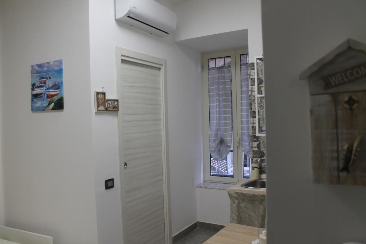 Riccia, Frolla E Babbà Naples